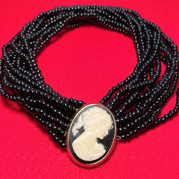 Vintage Donald Stannard choker - Picture 9 of 11